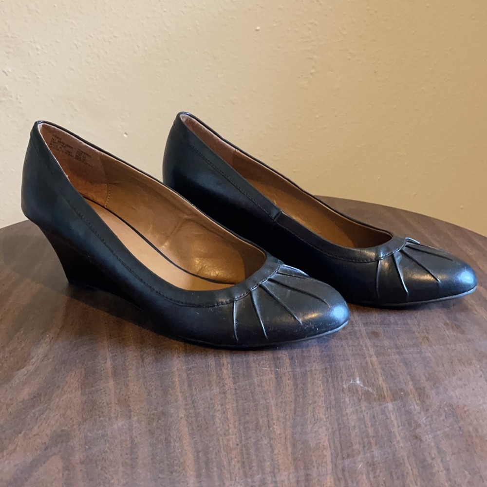 Wedges - Picture 2 of 2